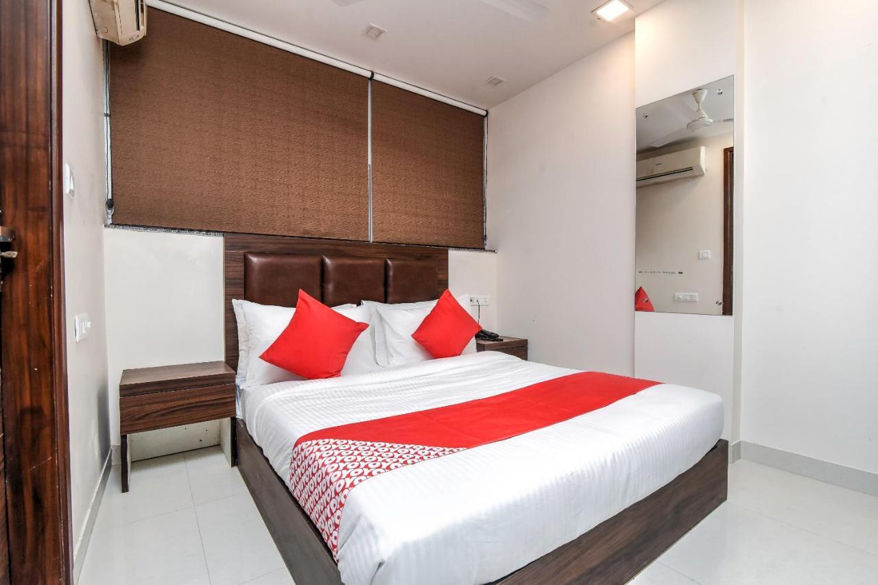 Oyo 81042 Rajput Resort Patiāla Kültér fotó