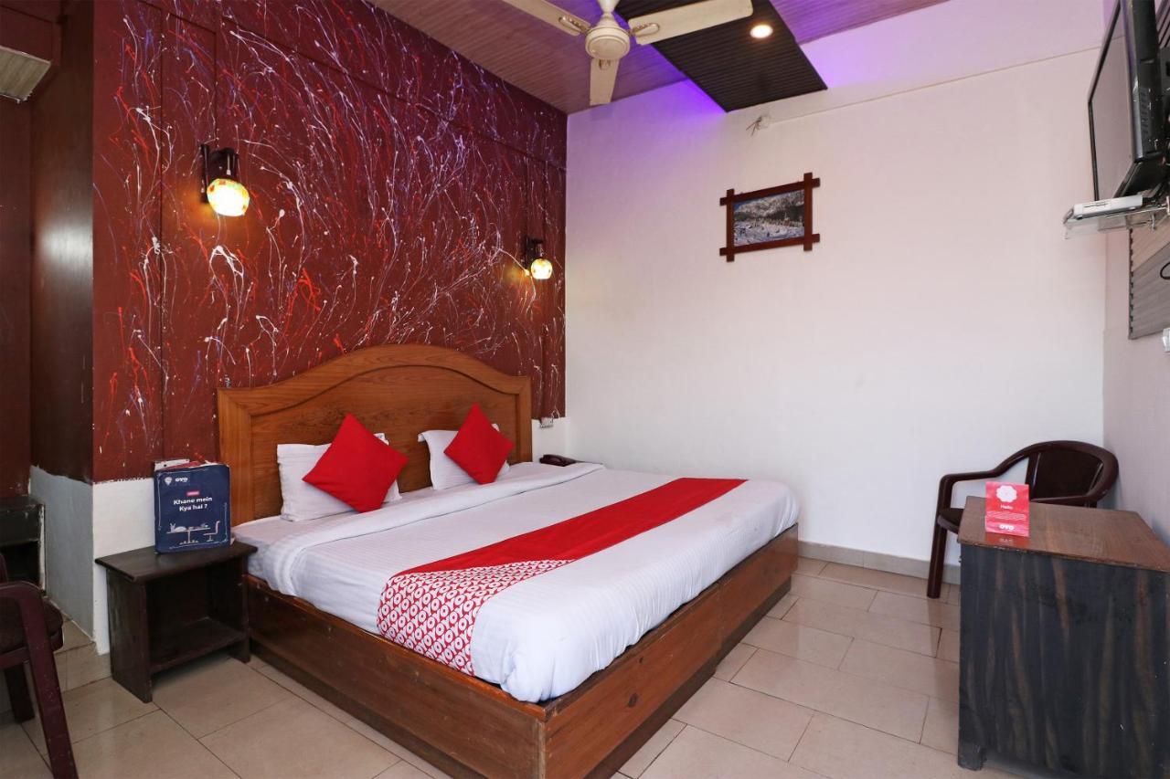Oyo 81042 Rajput Resort Patiāla Kültér fotó
