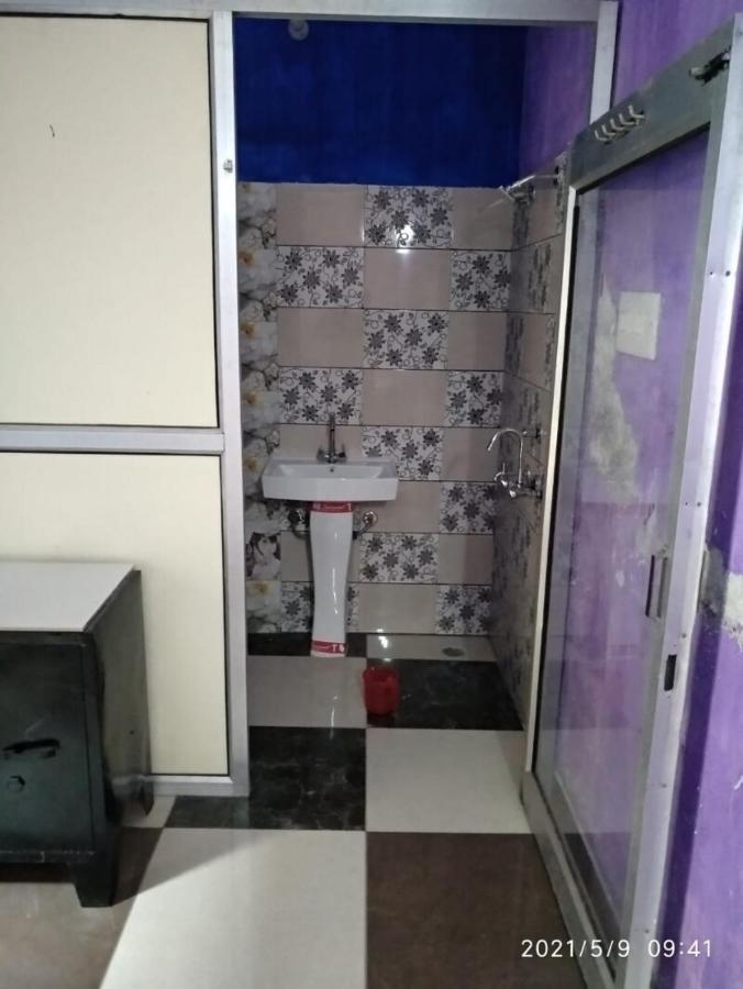 Oyo 81042 Rajput Resort Patiāla Kültér fotó